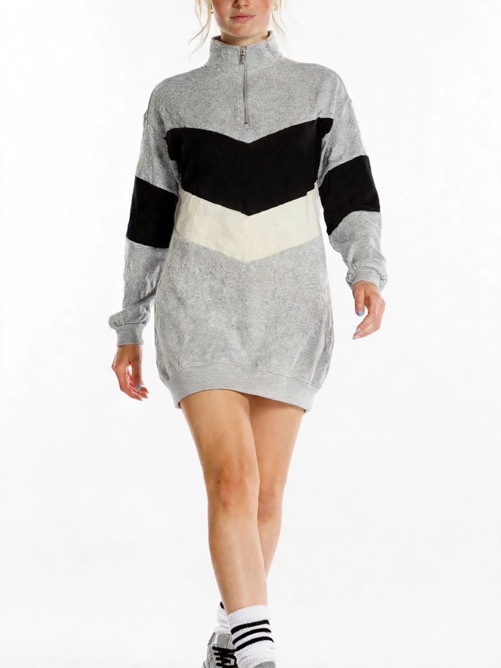 Juicy Couture Gray, Black & Cream Chevron Half-Zip Pullover